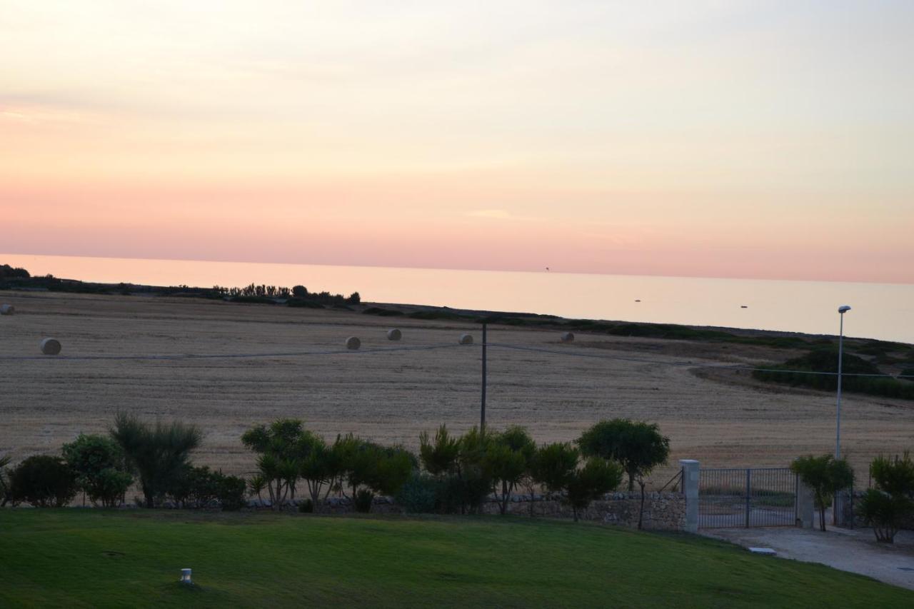 Calanca Apulian Residence Торе Санта Сабина Екстериор снимка