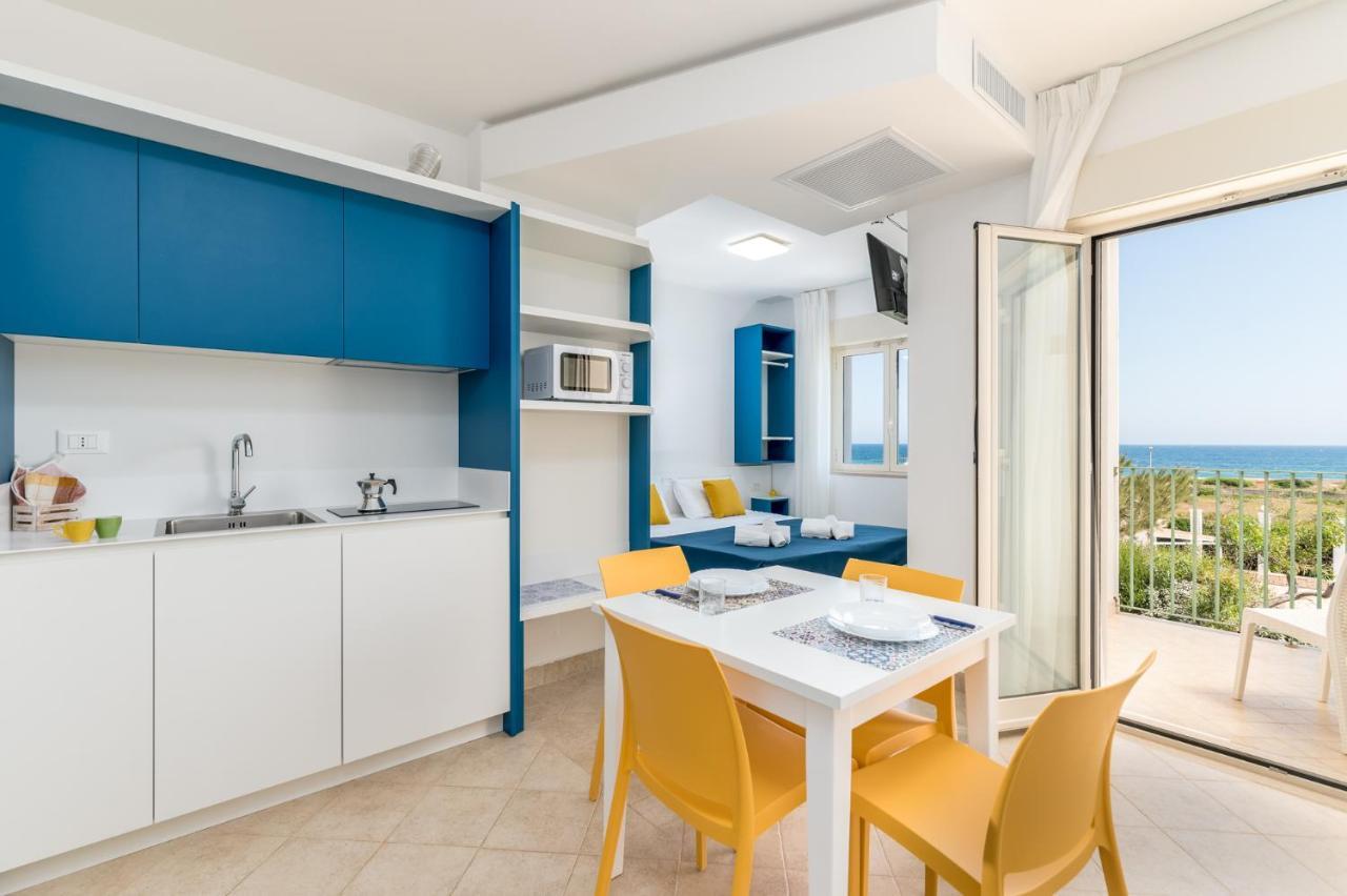 Calanca Apulian Residence Торе Санта Сабина Екстериор снимка